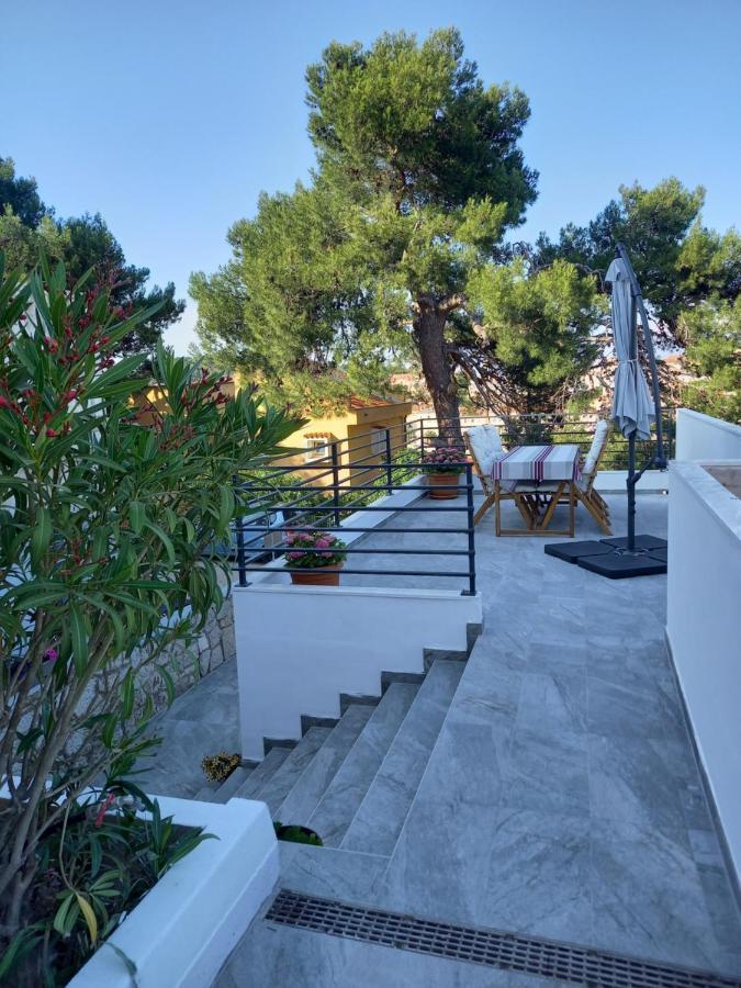 Apartment Senka Mali Lošinj Exterior foto